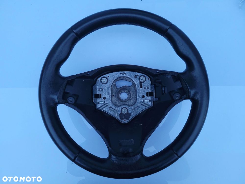 KIEROWNICA BMW E90 E91 E92 E93 E81 E82 E87 E88 X1 E84 SPORT 273 - 1