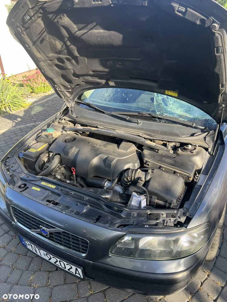 Volvo S60 2.4 D5 - 18