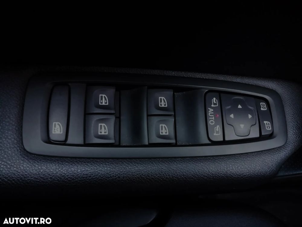 Renault Clio dCi Intens - 18