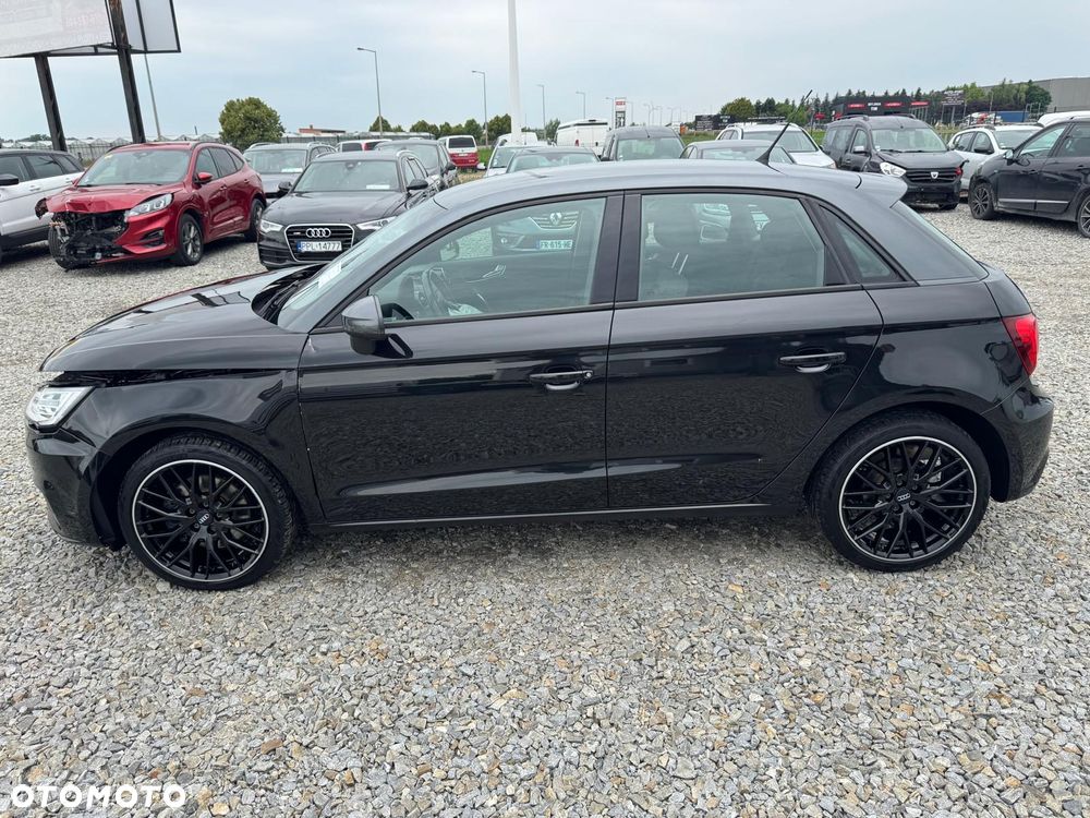 Audi A1 Sportback 1.6 TDI Design S tronic - 29