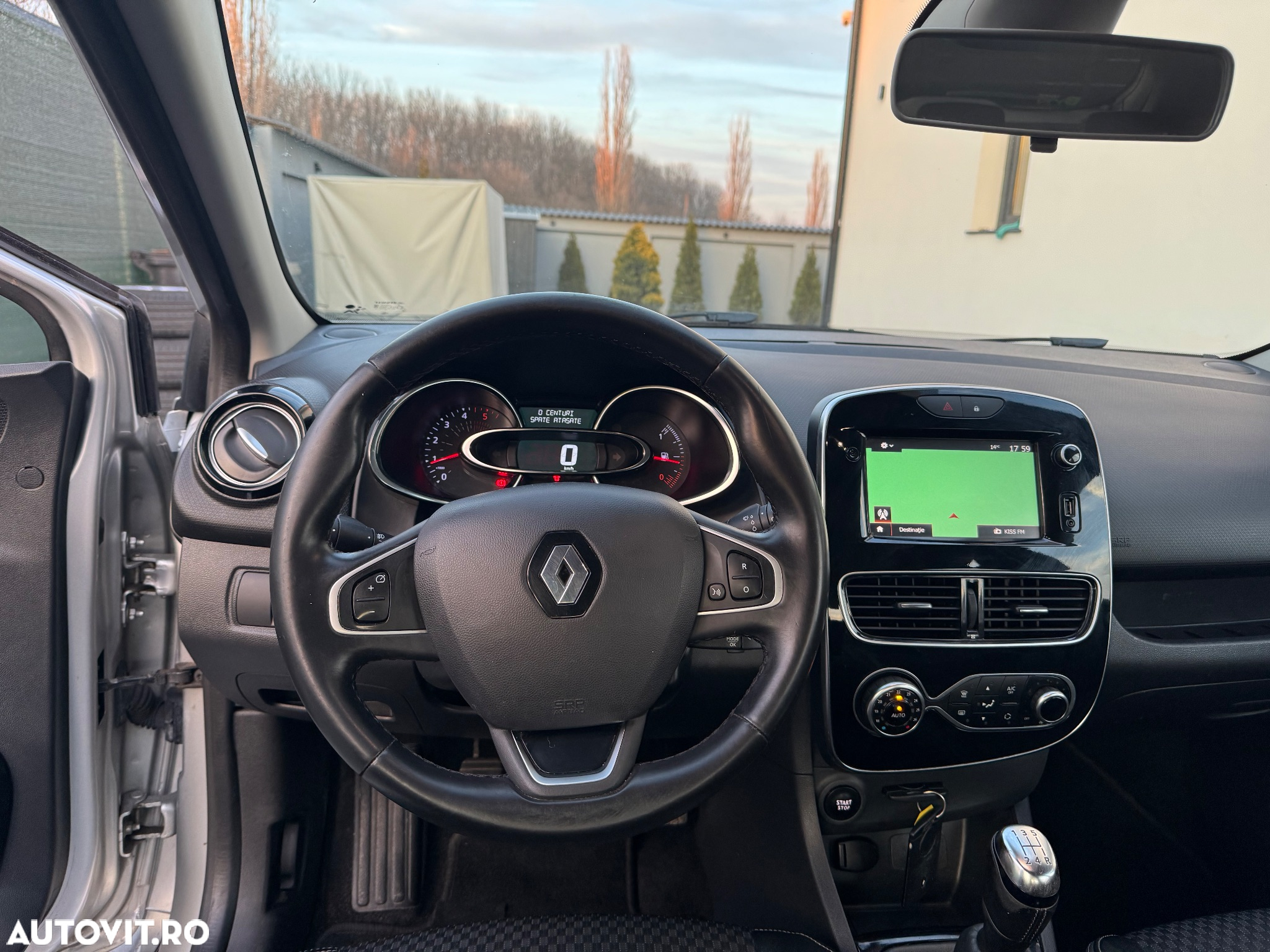 Renault Clio (Energy) dCi 90 Bose Edition - 14