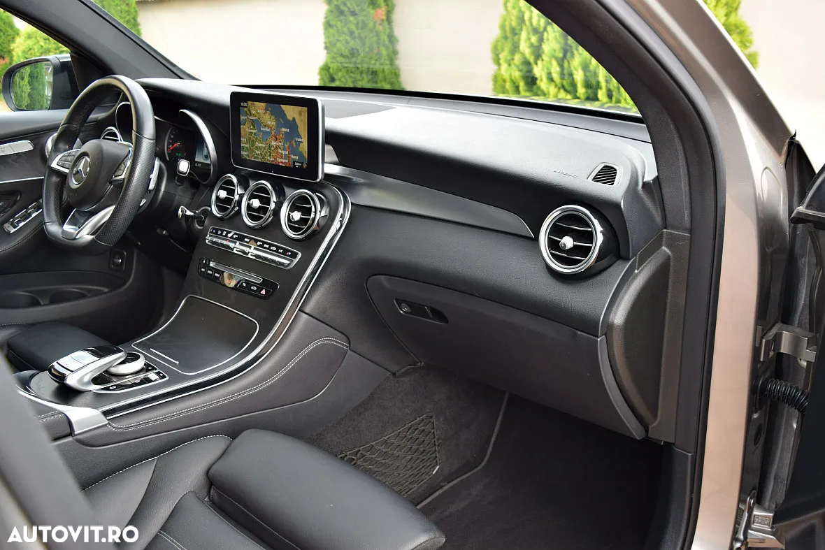 Mercedes-Benz GLC Coupe 250 d 4Matic 9G-TRONIC AMG Line - 18
