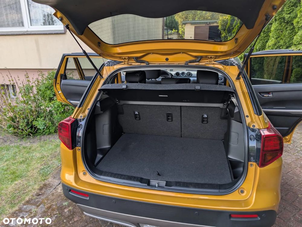 Suzuki Vitara 1.4 Boosterjet SHVS Premium 2WD - 11