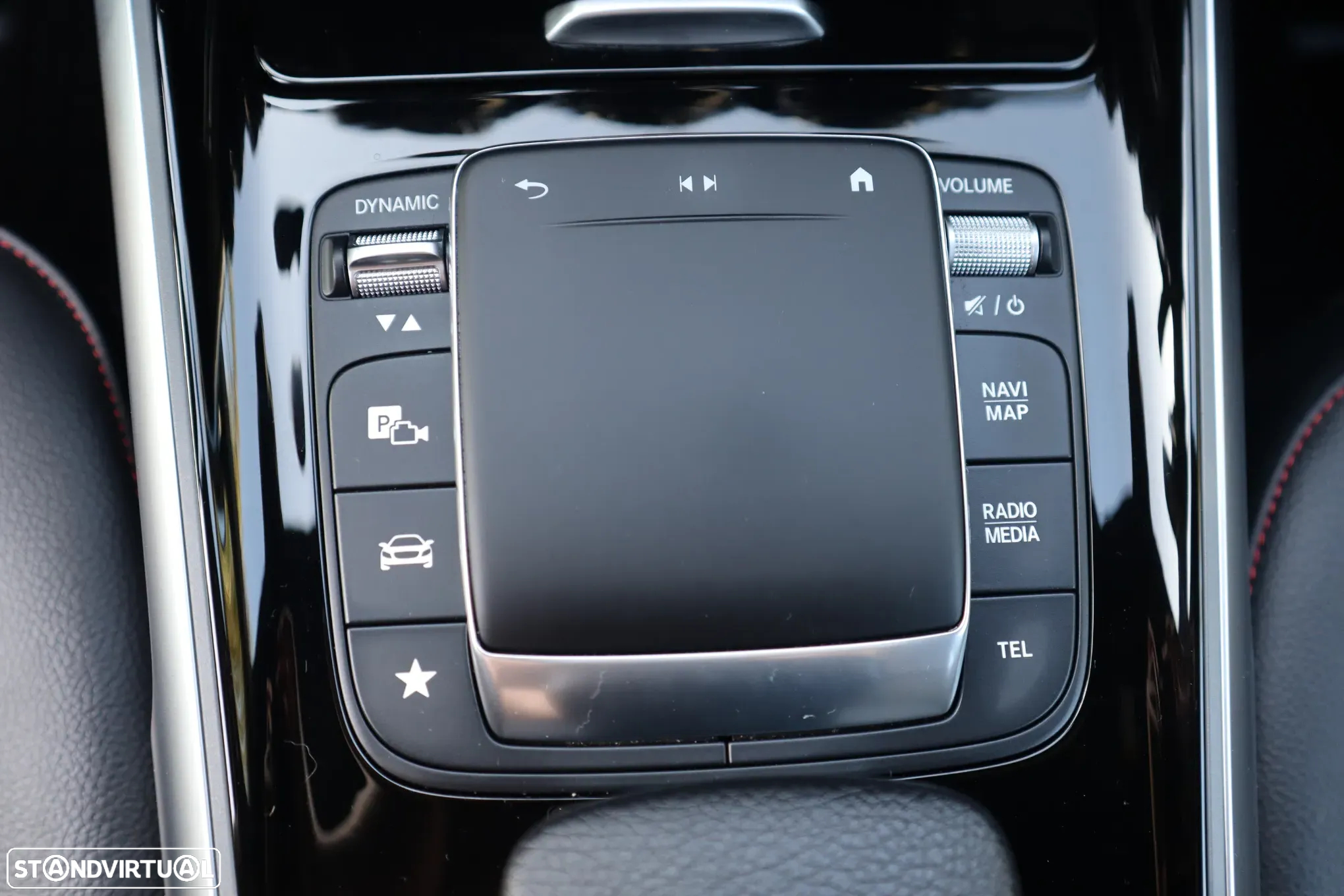 Mercedes-Benz EQB 250+ AMG Line - 42