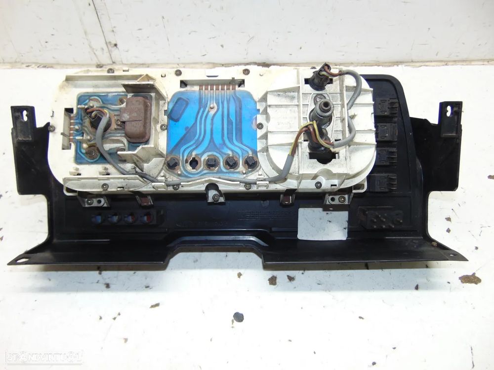 Ford Transit 1982 conta kilómetros - 6