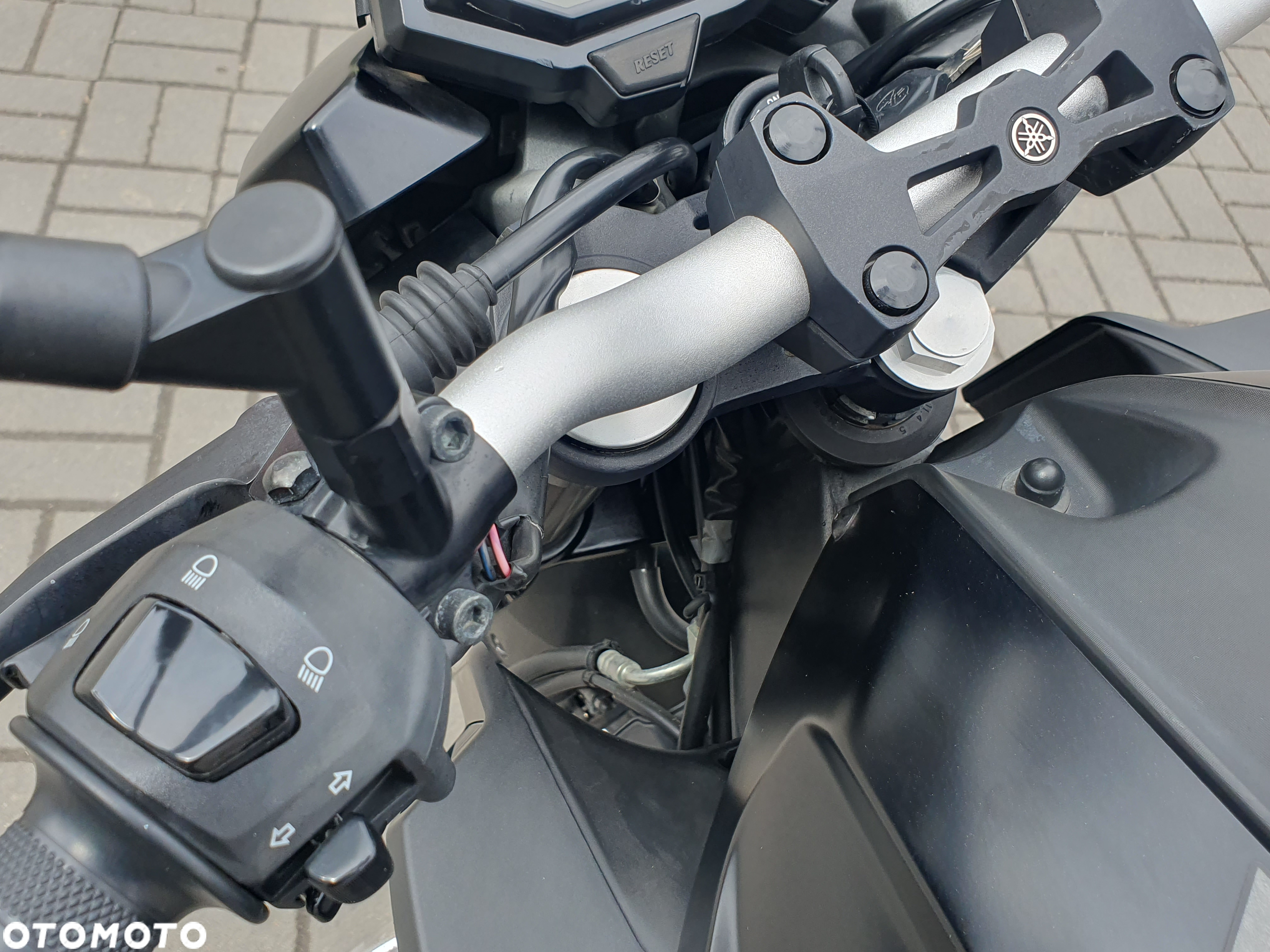 Yamaha MT - 10