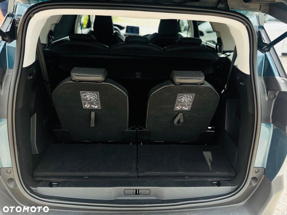 Peugeot 5008 BlueHDi 130 Allure - 11