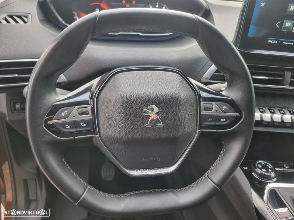 Peugeot 5008 PureTech 130 Stop & Start Allure Pack - 25