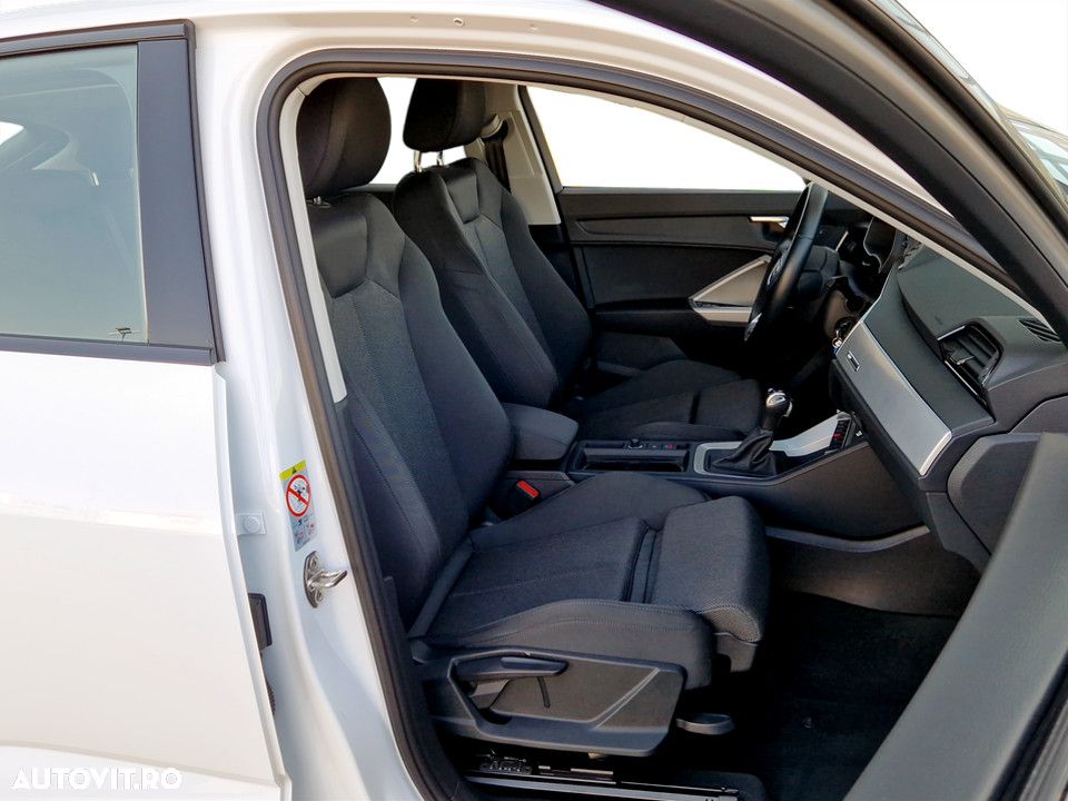 Audi Q3 35 TFSI S tronic - 15