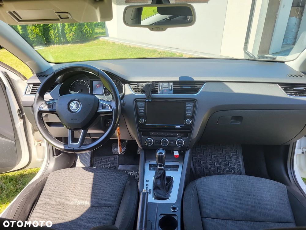 Skoda Octavia 1.8 TSI Elegance DSG - 14