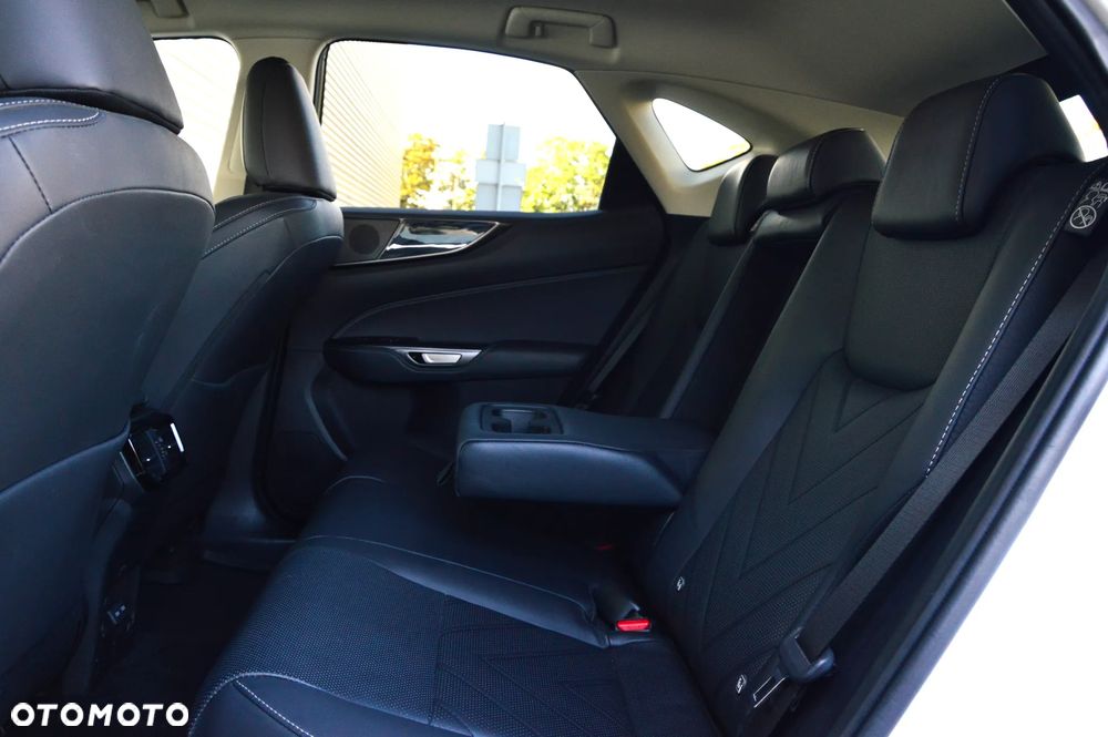 Lexus NX 350h Omotenashi AWD - 16
