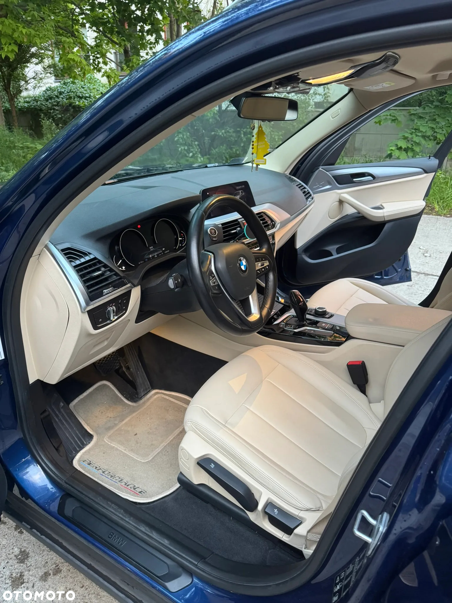 BMW X3 xDrive20i - 8