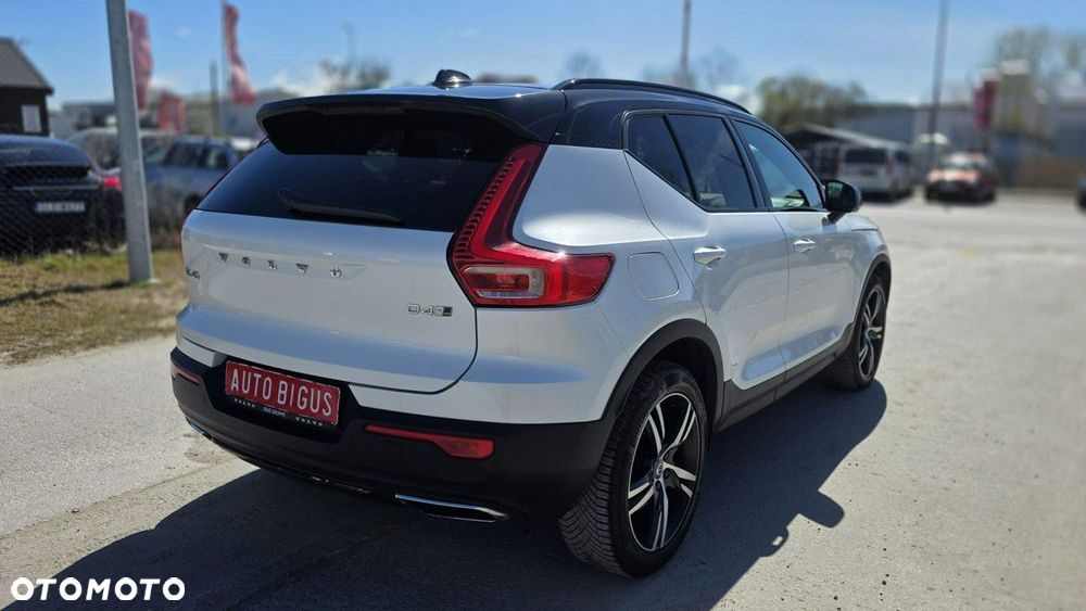 Volvo XC 40 - 8