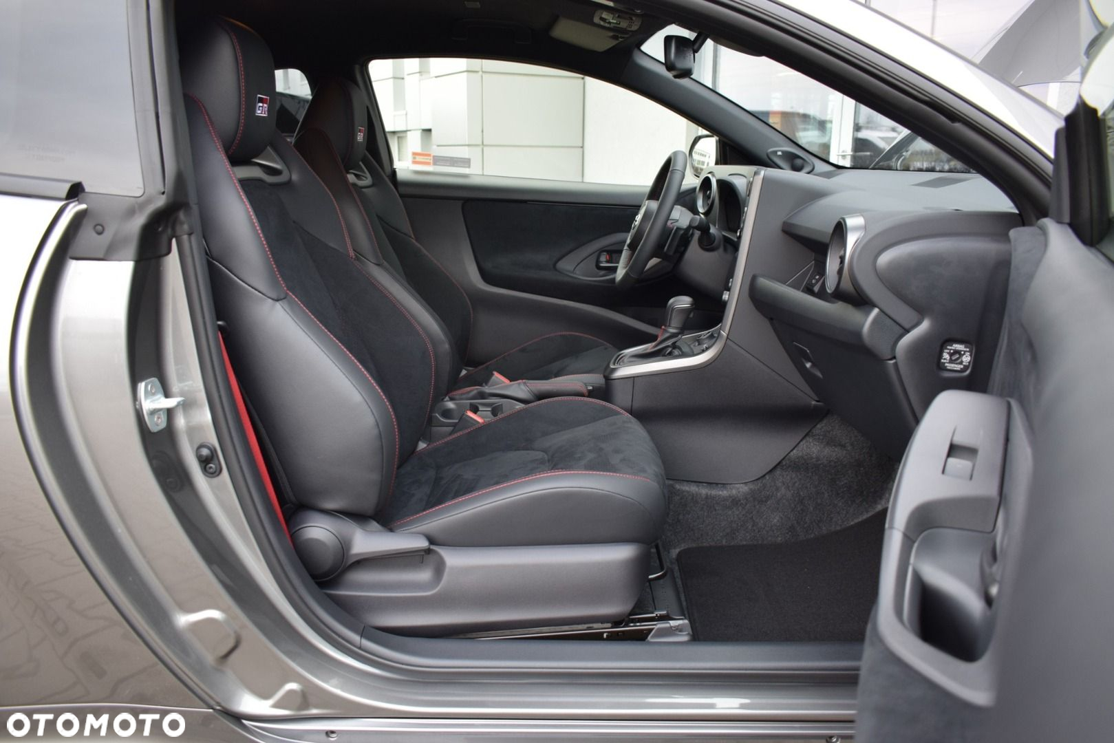 Toyota Yaris GR 1.6 Dynamic - 7