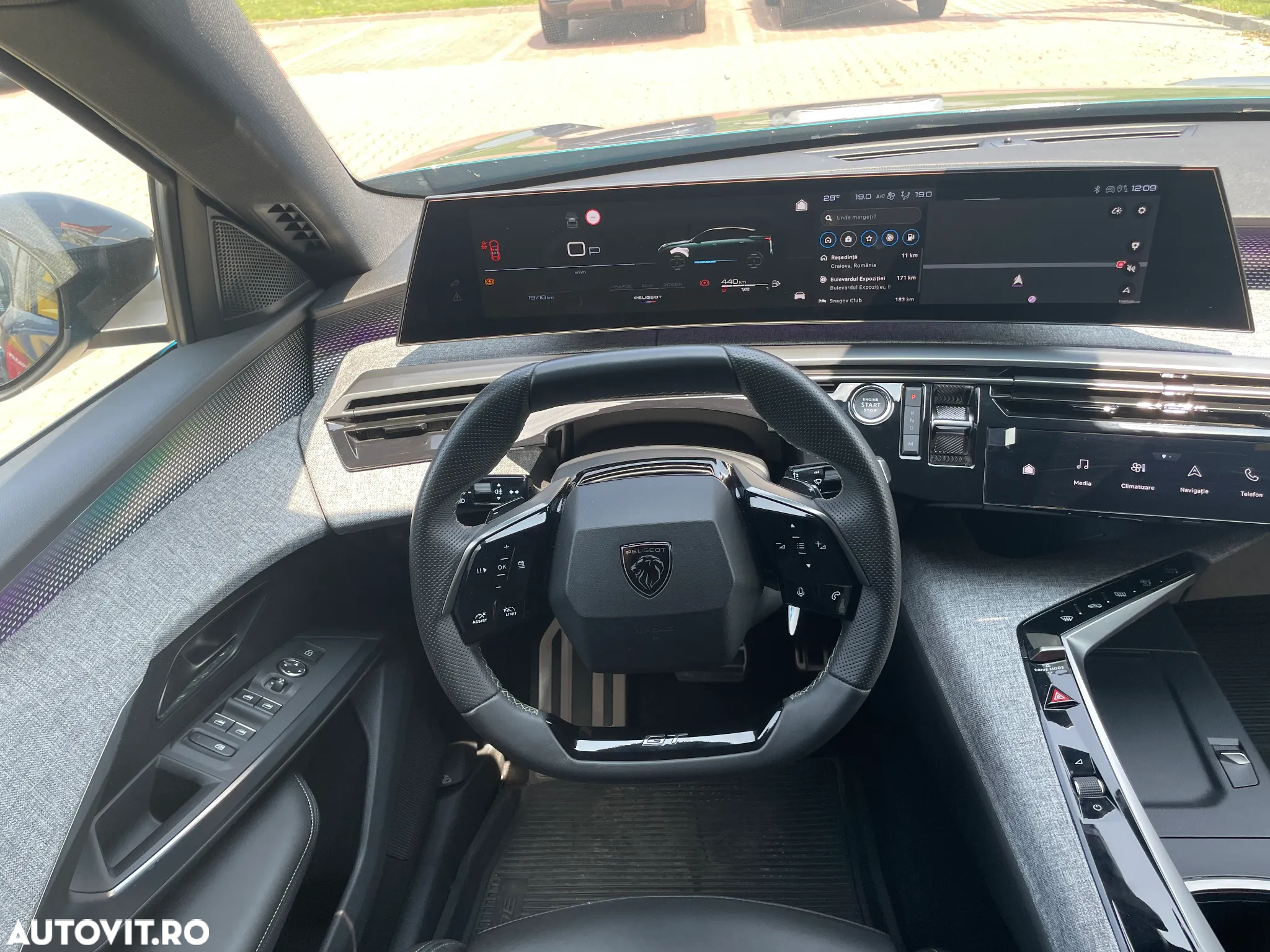Peugeot 3008 1.2 MHEV 136 e-DCS6 GT - 16
