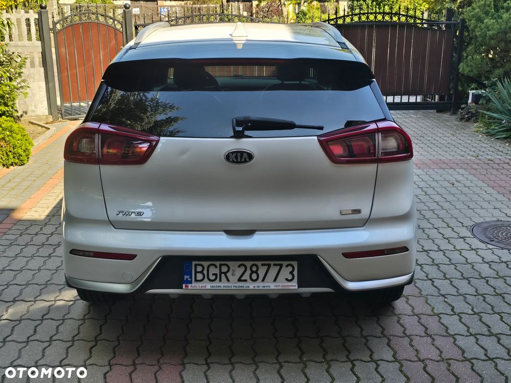 Kia Niro 1.6 GDI Hybrid M - 3