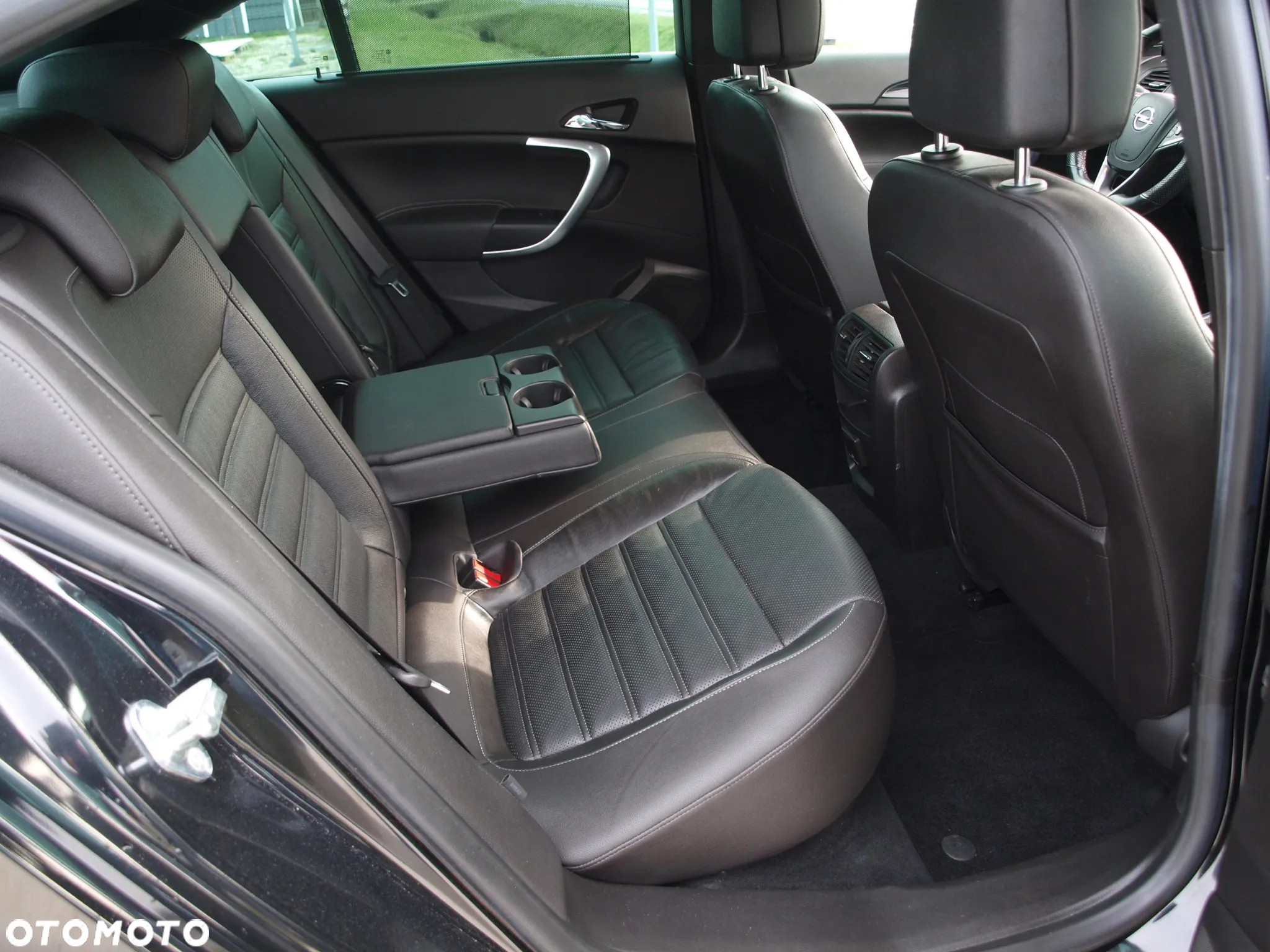 Opel Insignia 2.0 CDTI Cosmo S&S - 10