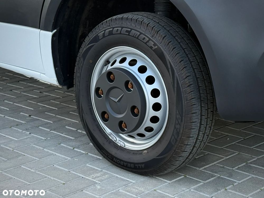 Mercedes-Benz Sprinter 514 CDI / 2.2 140KM / 2019 ROK / Kontener 4,2m + Winda Dhollandia 750KG / ZAREJESTROWANY W PL - 24