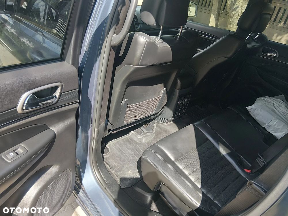 Jeep Grand Cherokee 5.7 V8 Summit - 7