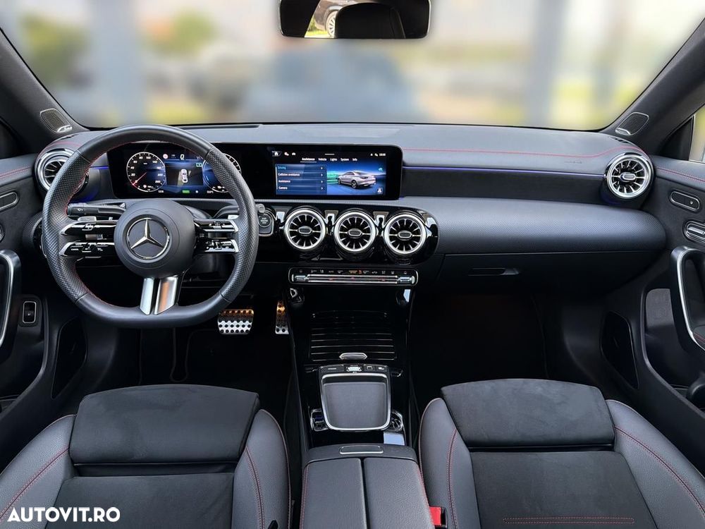 Mercedes-Benz CLA 250 e Coupe - 11