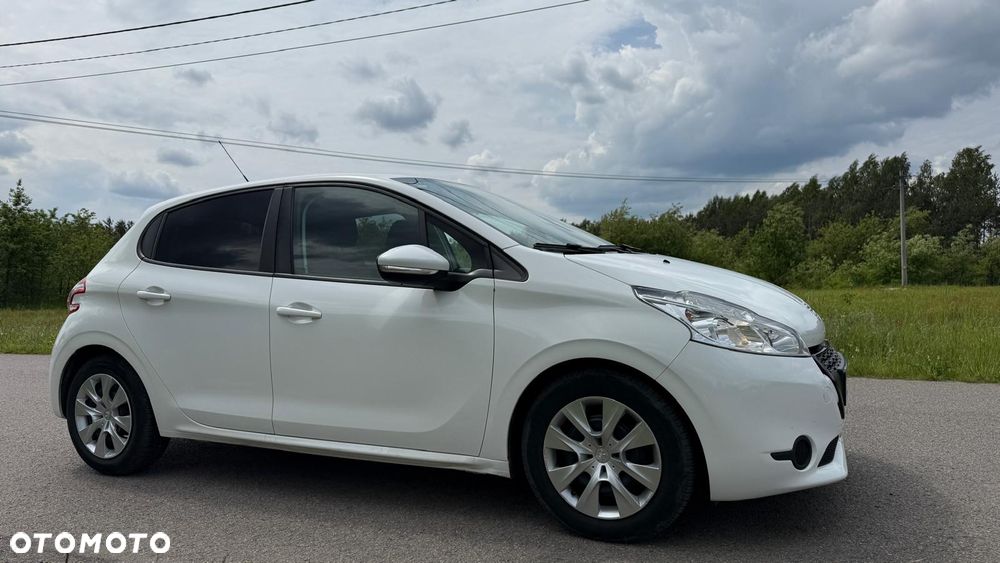 Peugeot 208 1.4 HDi Active - 2