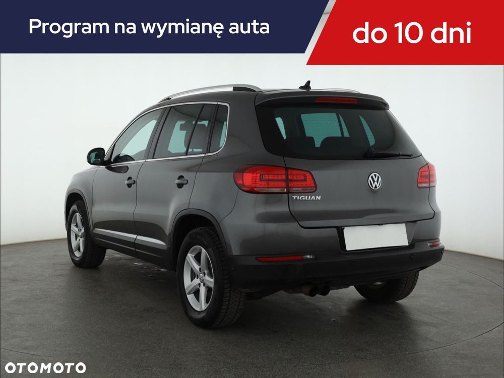 Volkswagen Tiguan - 6