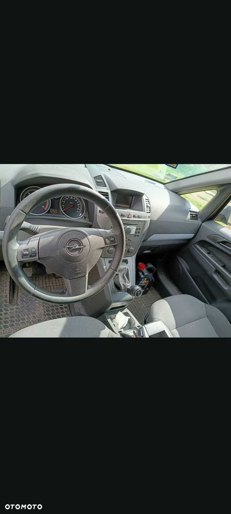 Opel Zafira - 5