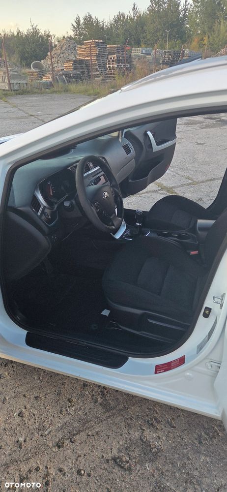 Kia Ceed 1.6 CRDi S - 18