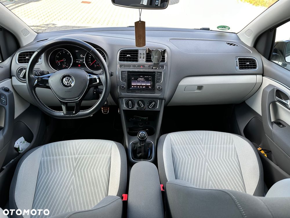 Volkswagen Polo 1.2 TSI BMT Fresh - 10