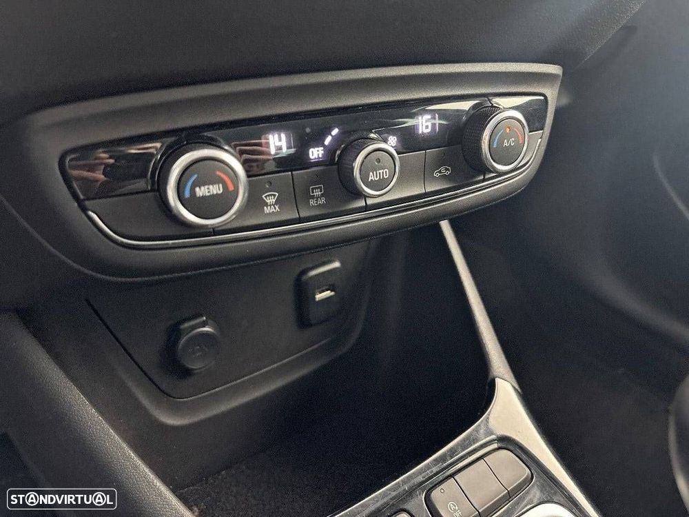 Opel Crossland X - 18