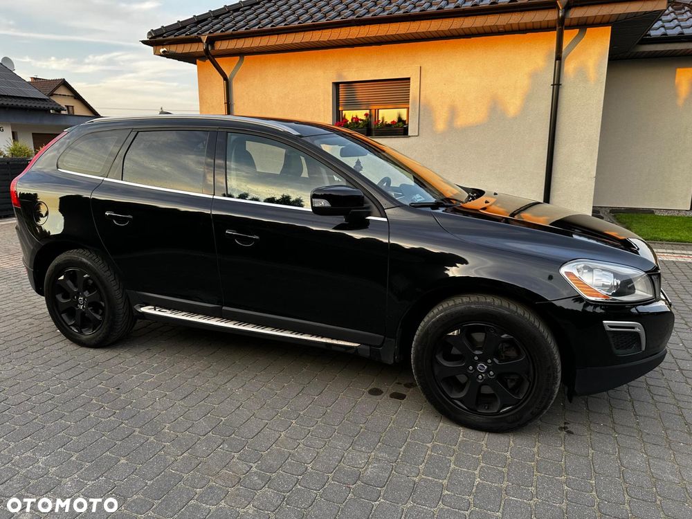 Volvo XC 60 D5 AWD RDesign - 6