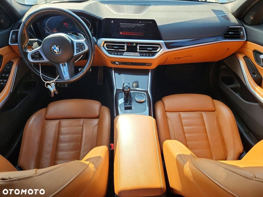 BMW Seria 3 330i M Sport - 7