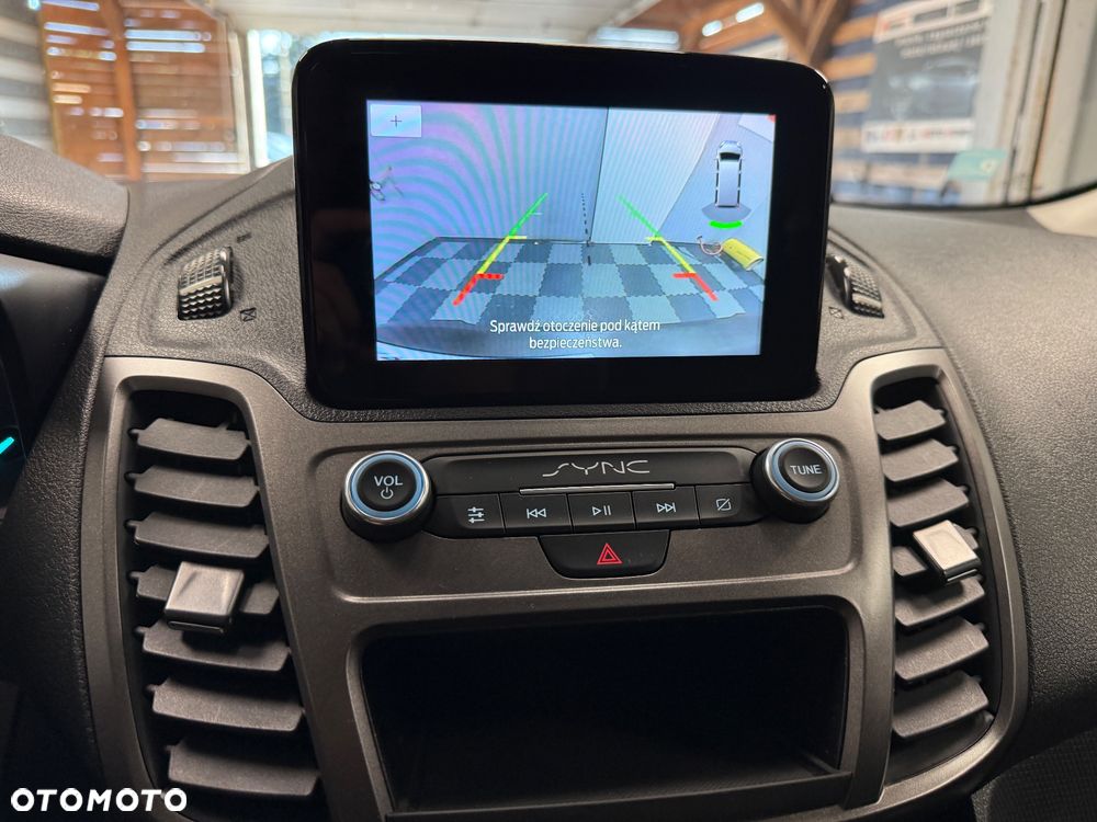 Ford Transit Connect - 12
