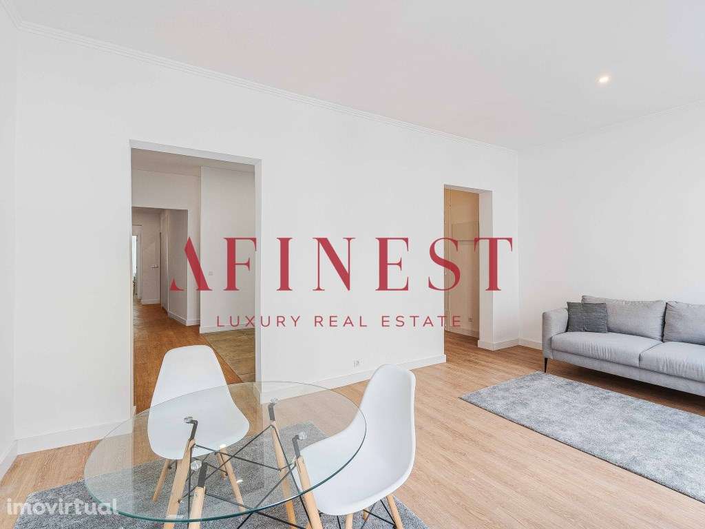 APARTAMENTO T2 NA RUA DOS ANJOS EXCELENTE EXPOSIÇÃO SOLAR NASCENTE/... - Grande imagem: 2/48