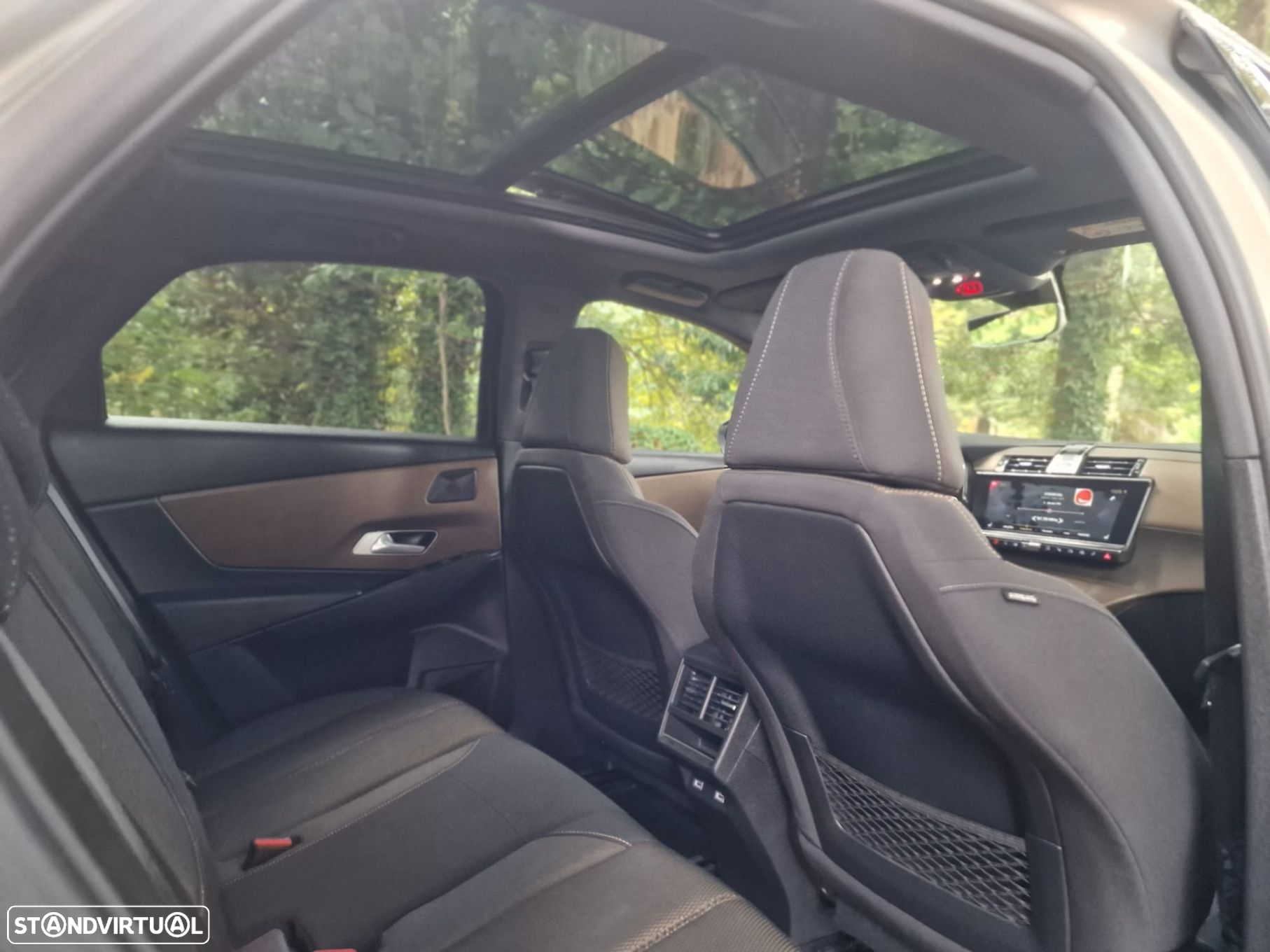 DS DS7 Crossback 1.5 BlueHDi Grand Chic EAT8 - 21