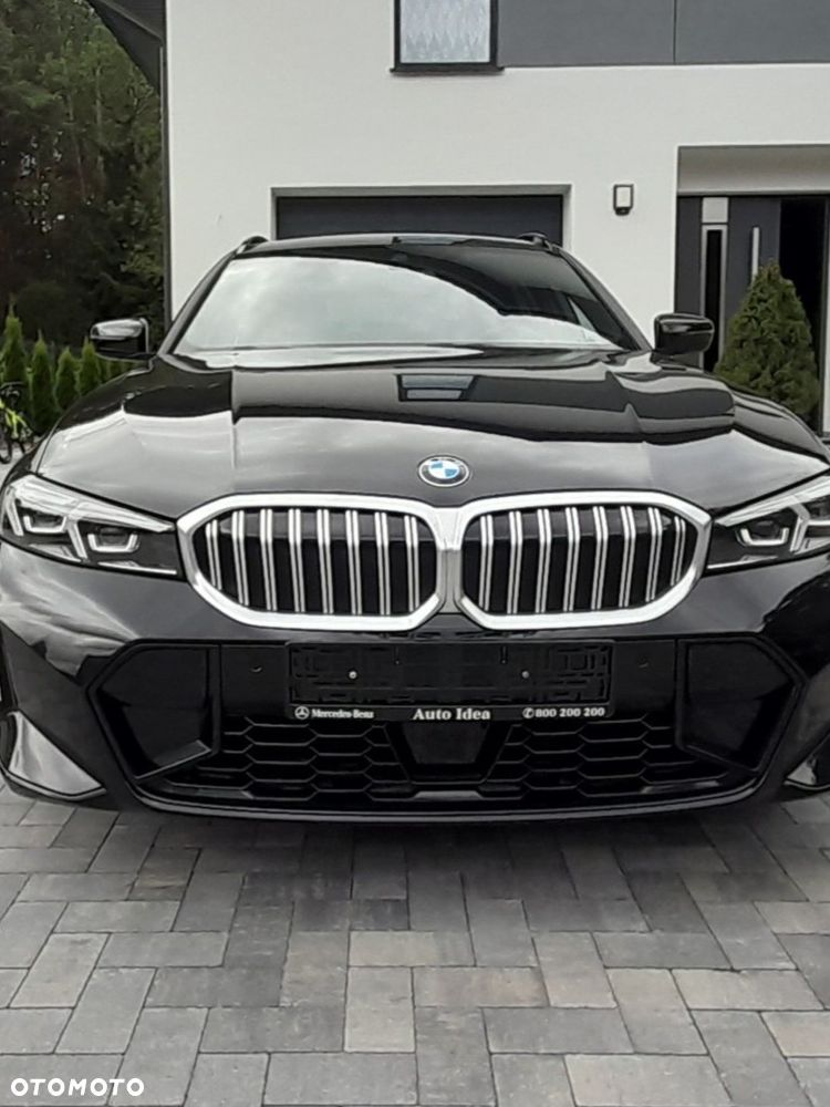 BMW Seria 3 330i xDrive Sport Line - 7