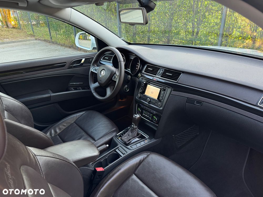 Skoda Superb 2.0 TDI DSG L&K - 38