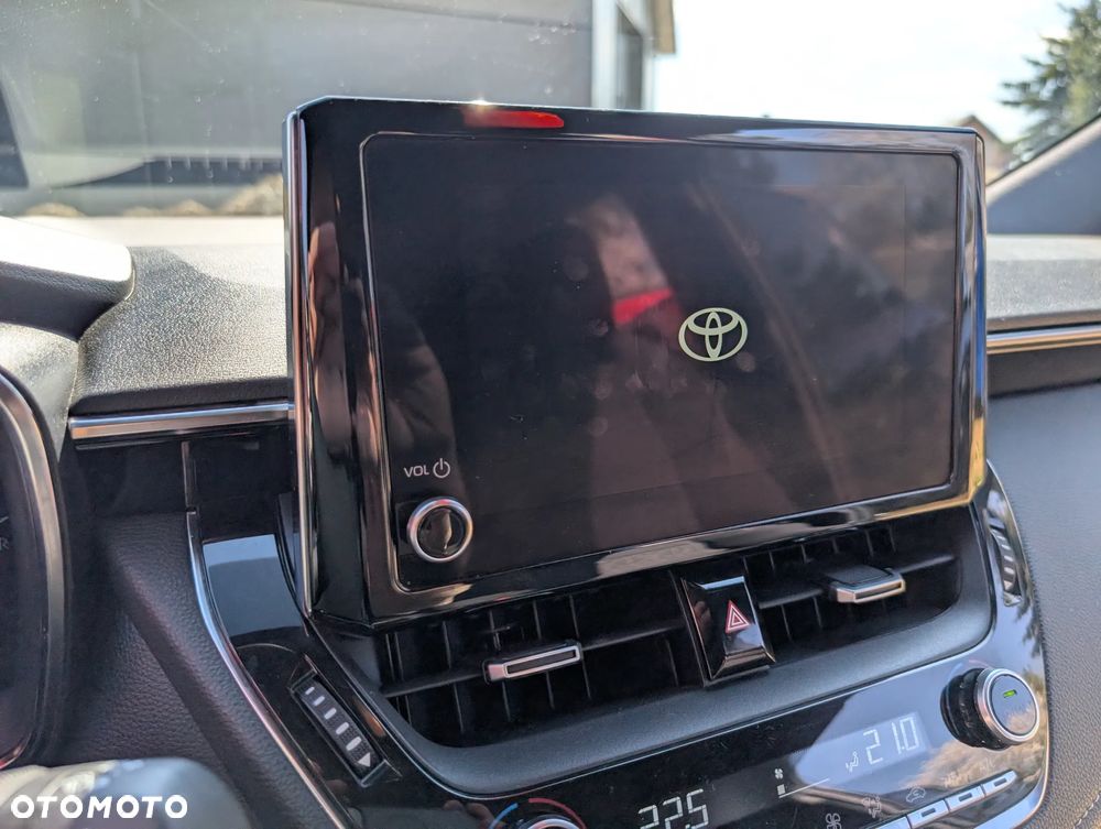 Toyota Corolla - 21