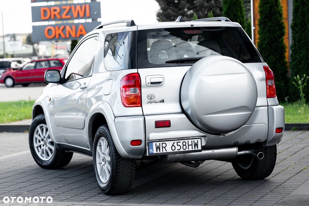 Toyota RAV4 4x4 Sol - 12