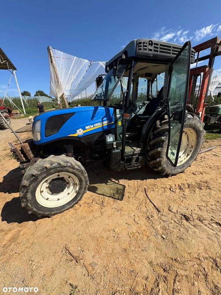 New Holland T4.90F - 3