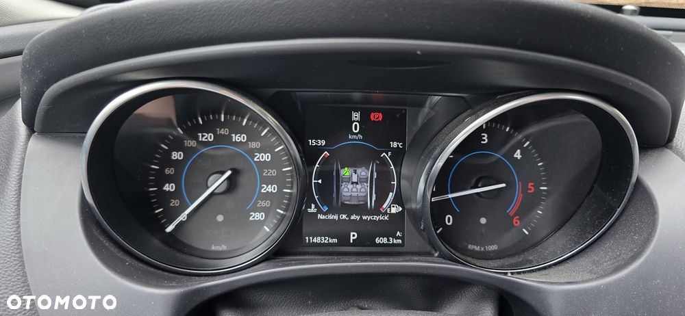 Jaguar XE 2.0 D AWD Prestige - 10