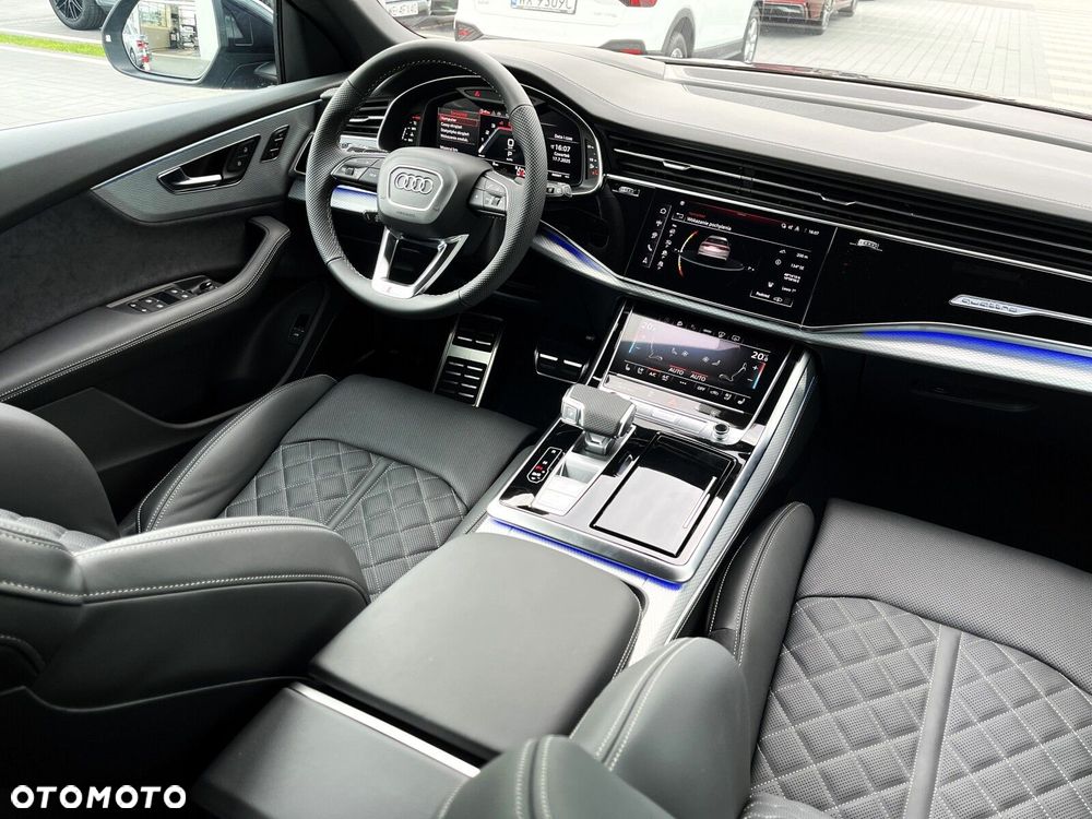 Audi SQ8 - 15