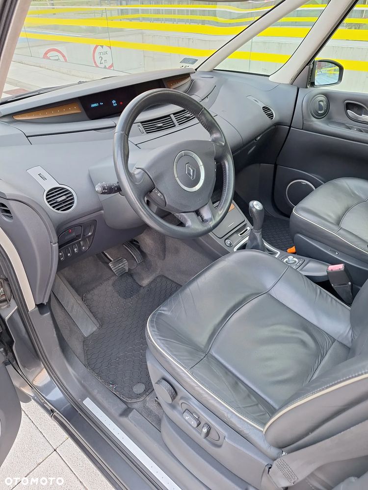 Renault Espace 2.0 dCi FAP Initiale - 16