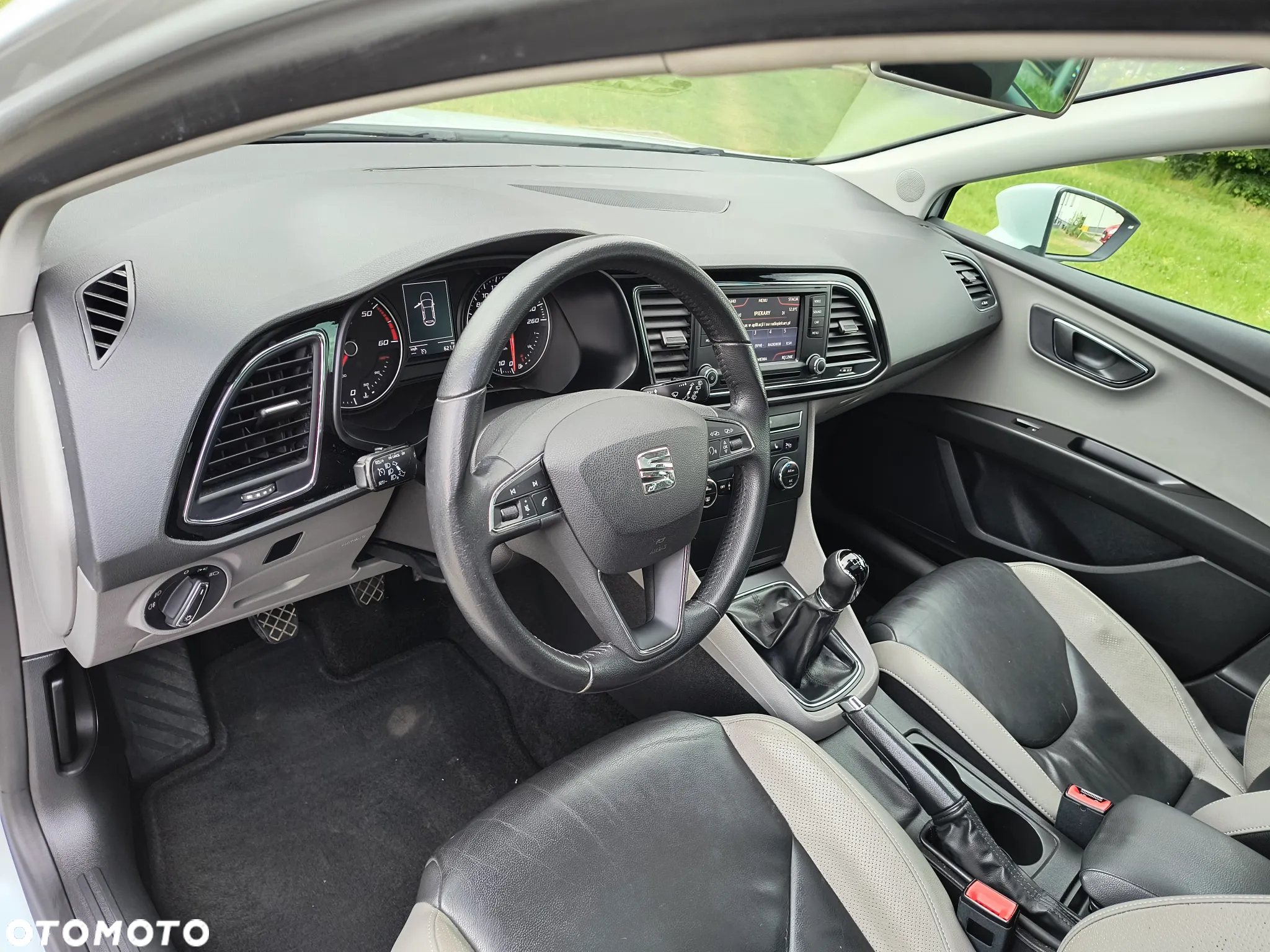 Seat Leon 2.0 TDI Style S&S - 10