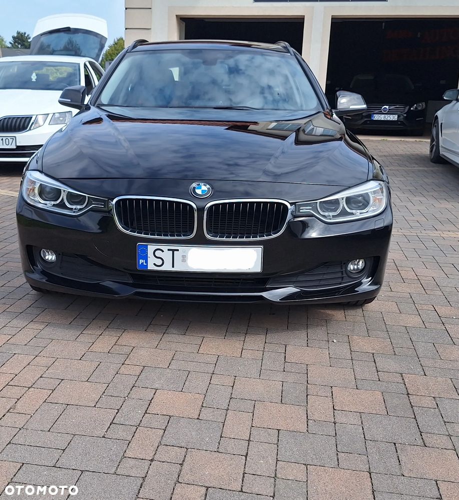 BMW Seria 3 318d - 5