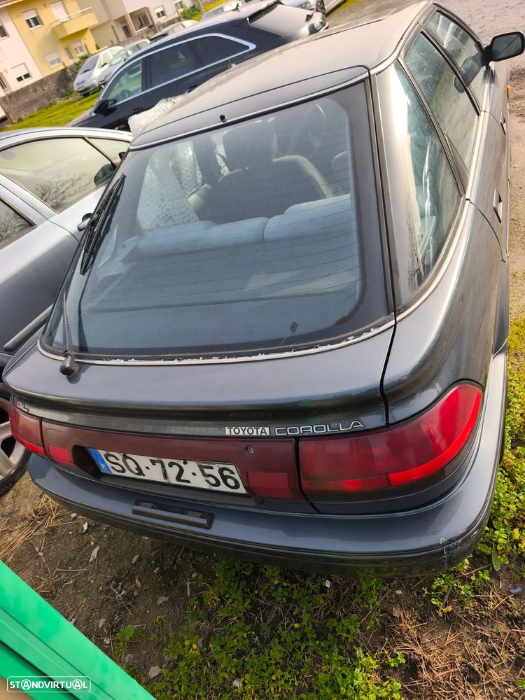 Toyota Corolla Liftback 1.3 Velvet - 3