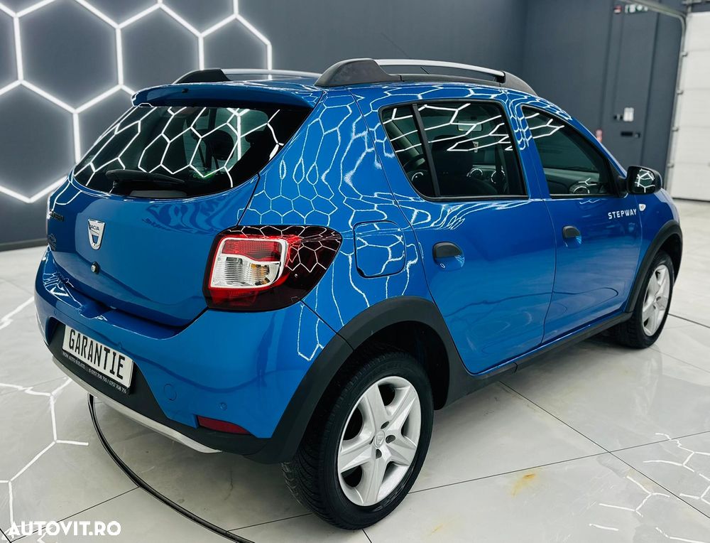 Dacia Sandero 0.9 Stepway - 4