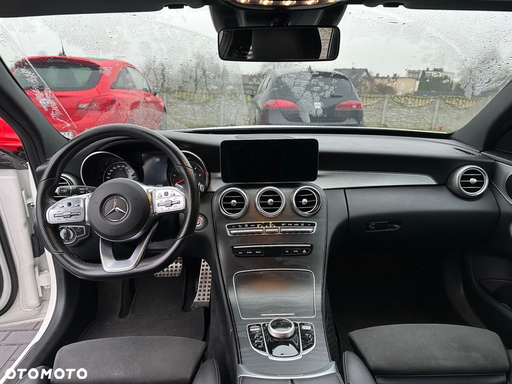 Mercedes-Benz Klasa C 220 d 9G-TRONIC - 15