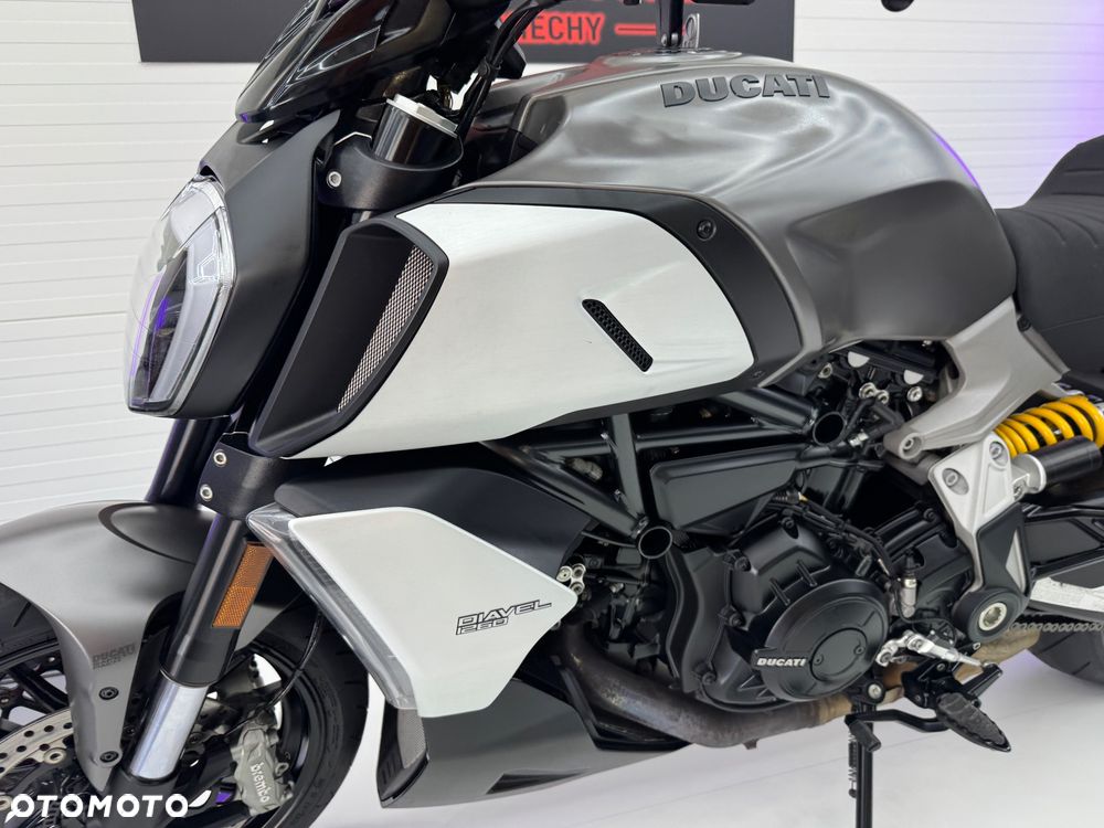 Ducati Diavel - 35