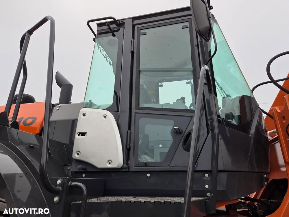 Hitachi EX DEMO, 2024, 454 ore, cupa 5mc, Masa operationala 28t, Anv BRIDGESTONE 95% ok, FARA AD BLUE, Inaltimea incarcare 4,4m, prousa in JAPONIA, posibilietate leasing 5 ani cu rata 16.500 lei lunar, PROMOTIE 177.900 EUR+Tva - 34